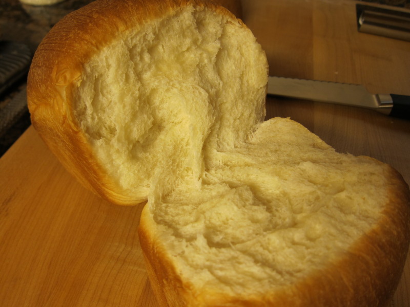Hokkaido milk bread with tang zhong